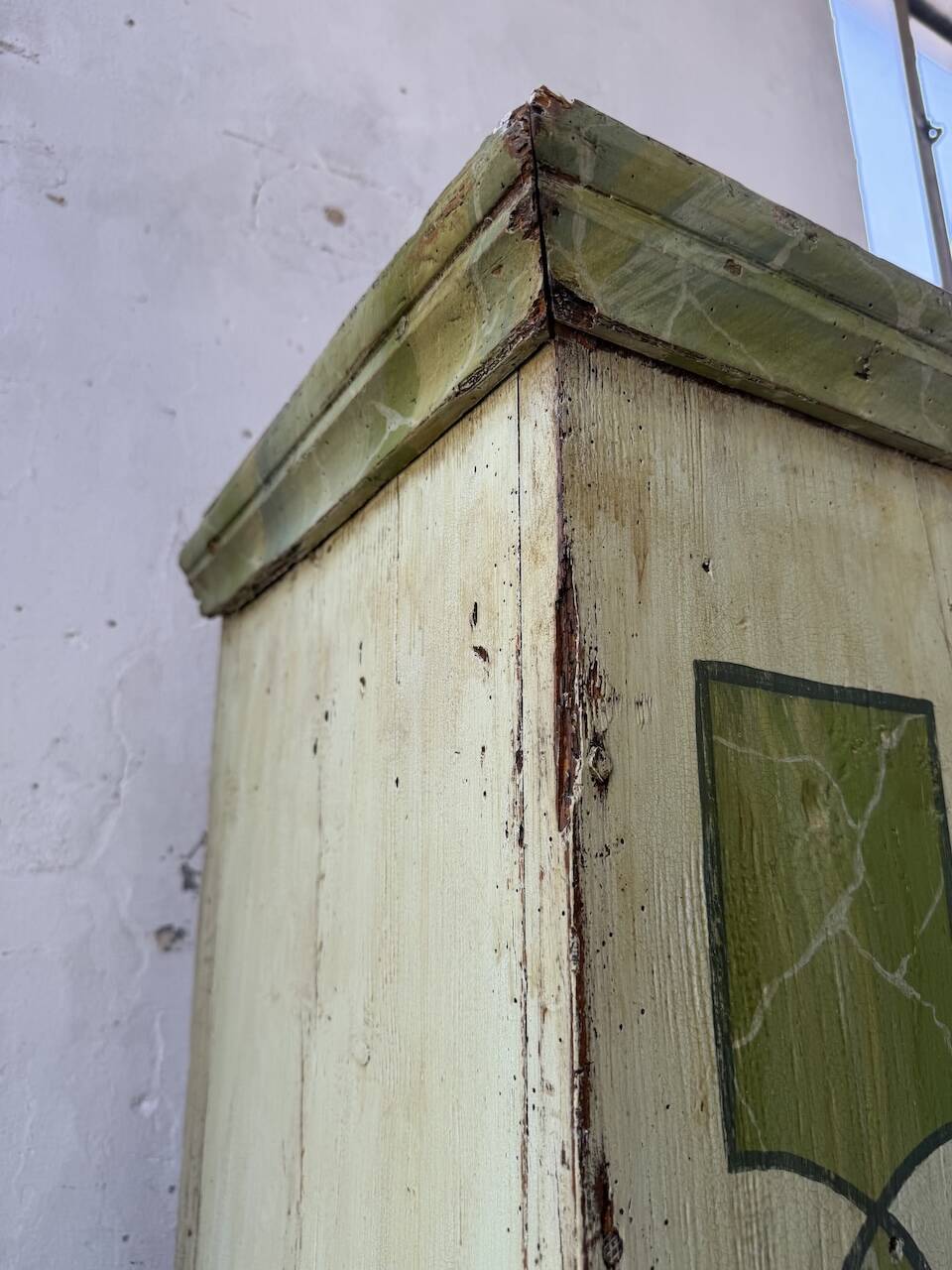 Armoire polychrome alsacienne 1800