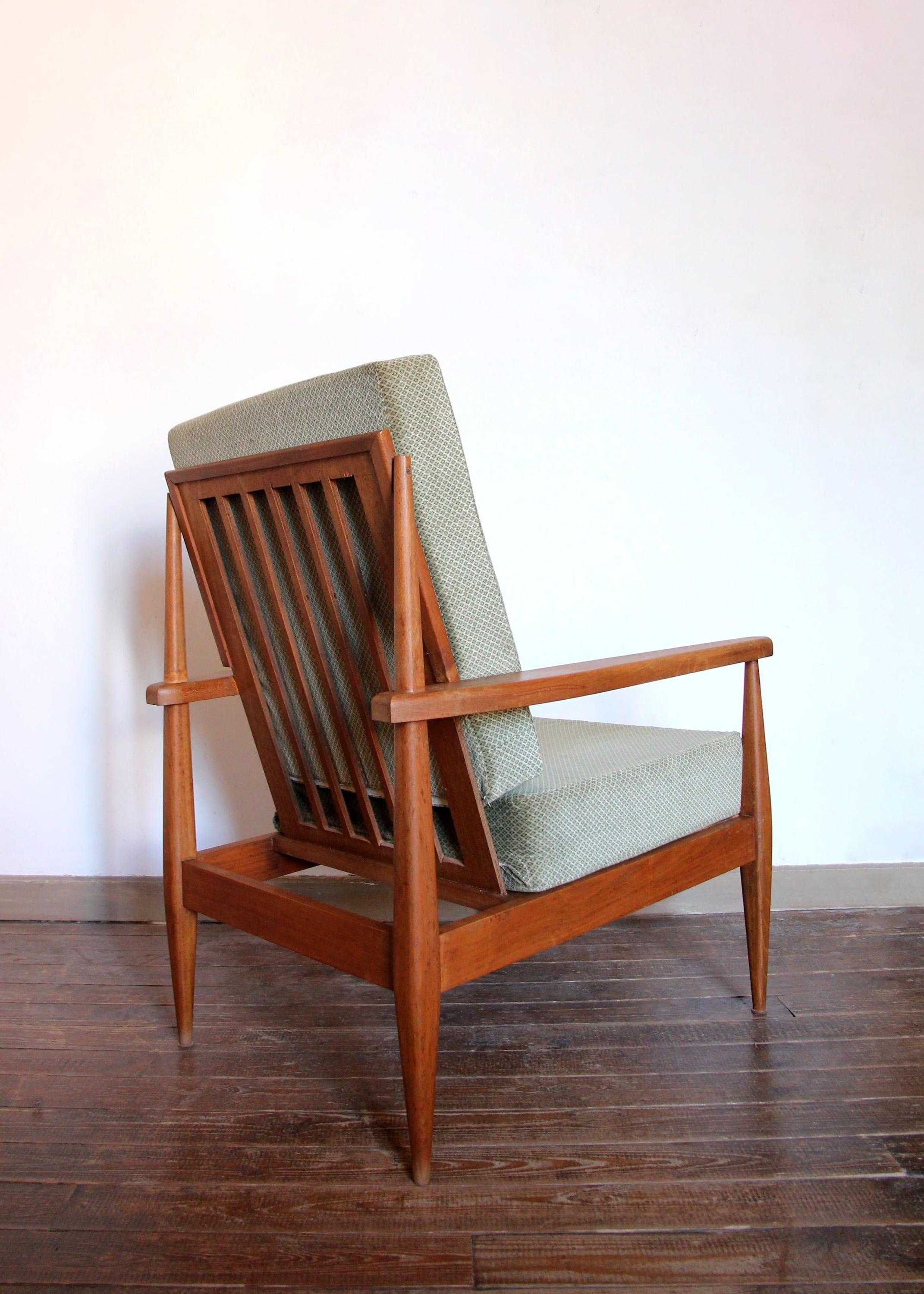 Paire de fauteuils scandinaves