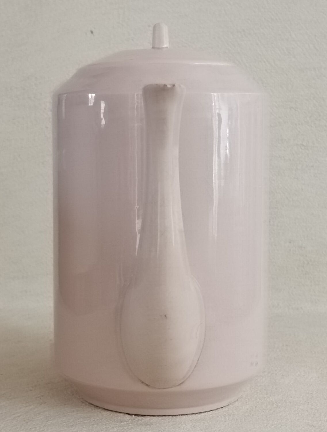 Iron earth teapot Wolves' Mill