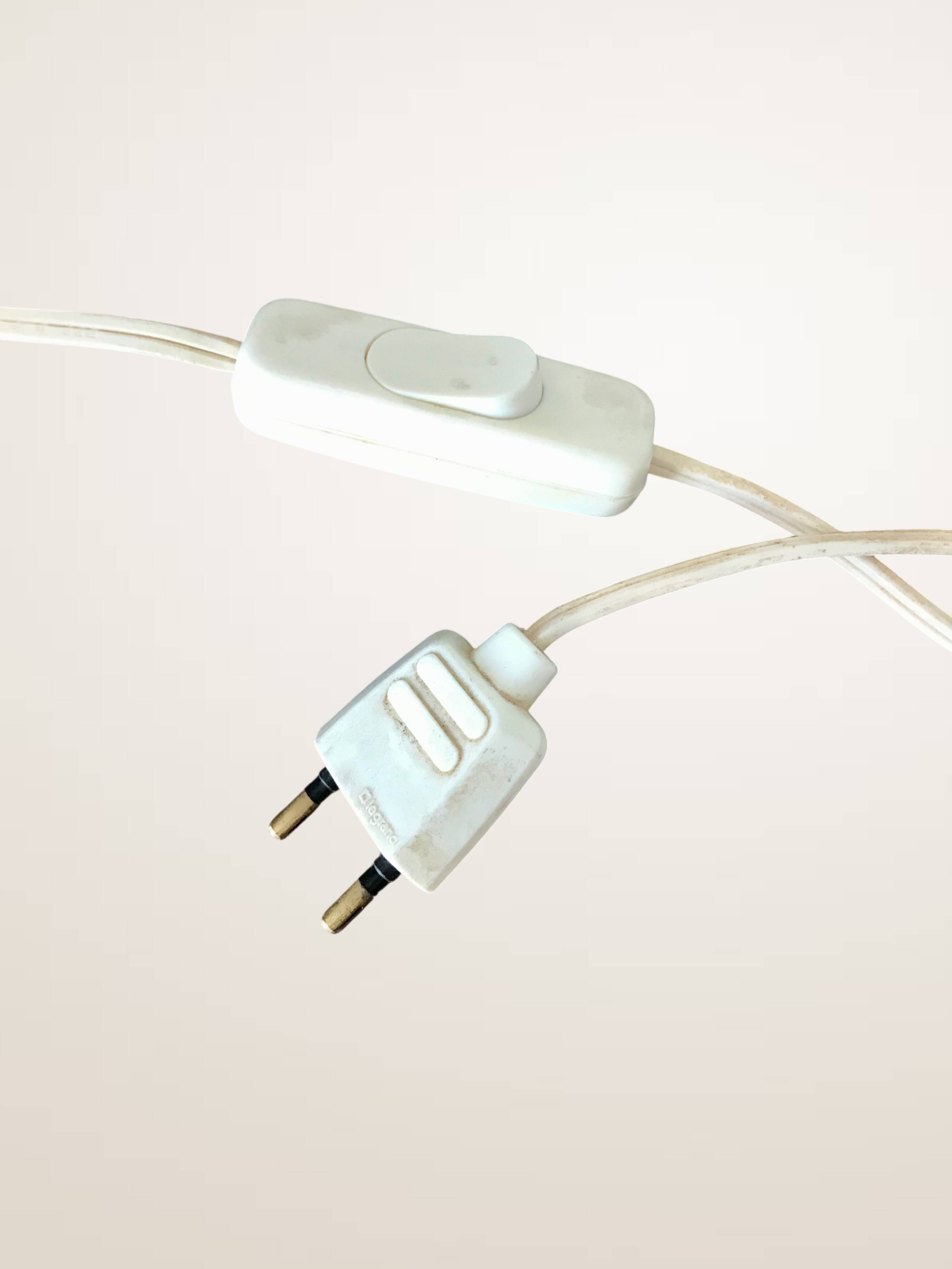 Lampe XL en bois avec abat-jour en lin