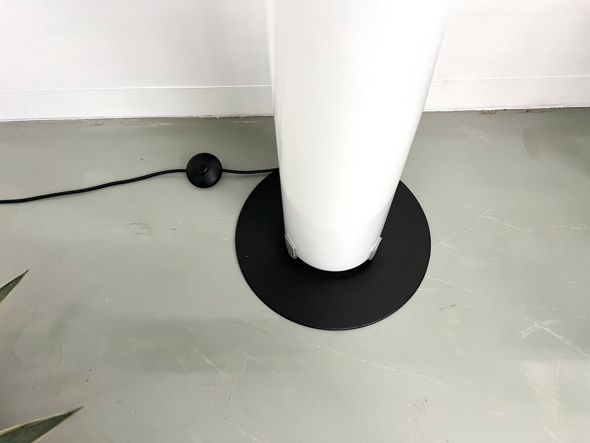 Lampadaire Stylos d'Achille Castiglioni pour Flos