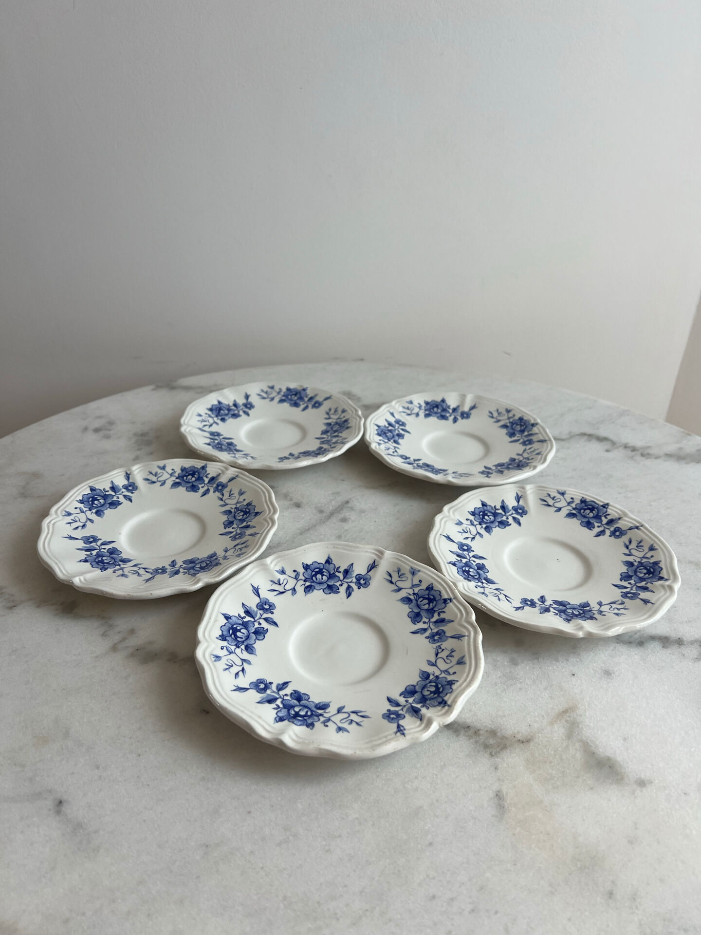 Set of 5 antique Sarreguemines saucers