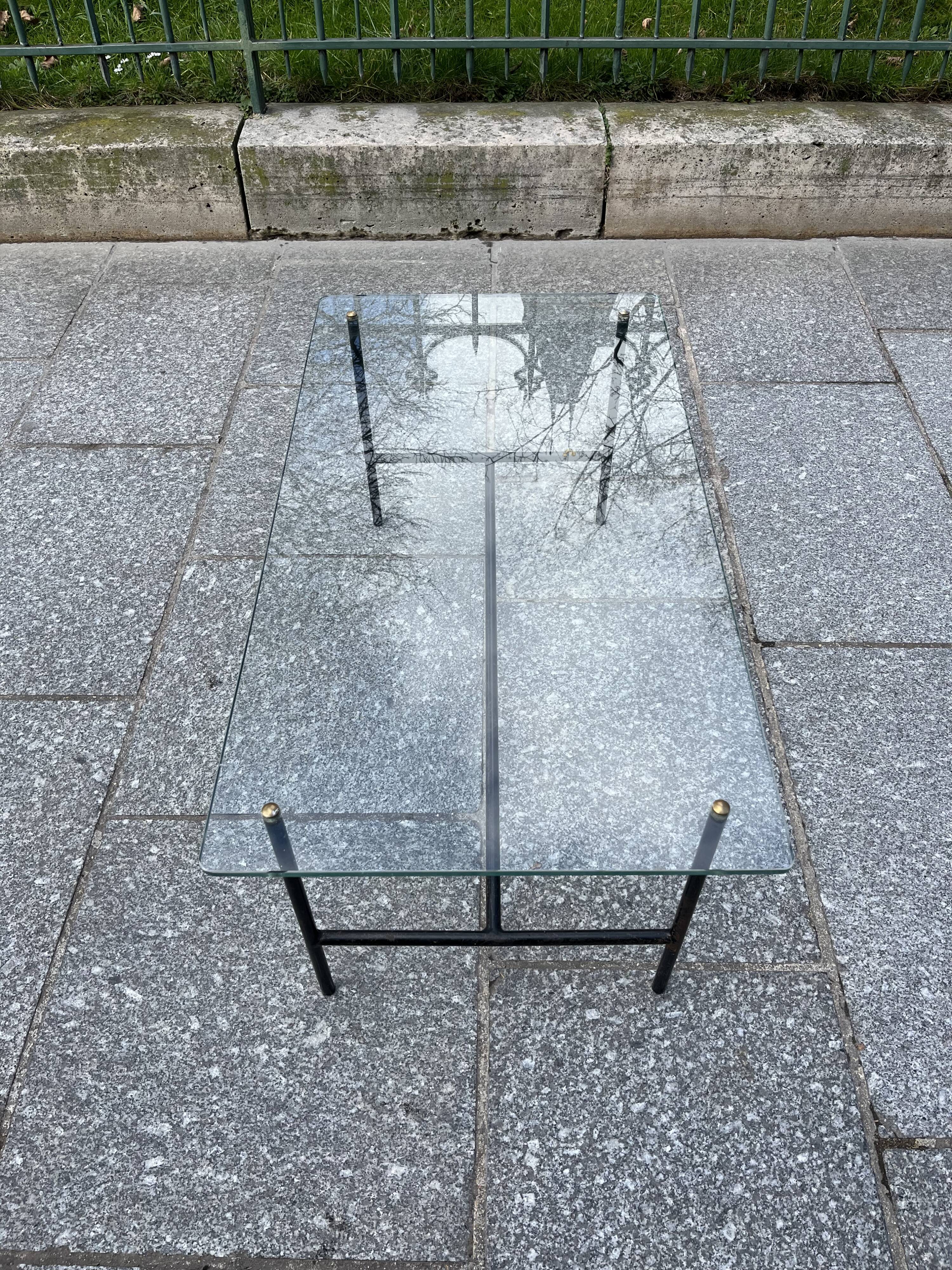 Coffee table by Pierre Guariche for Disderot. Around 1950.