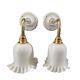 Paire d’appliques murales en opaline blanche