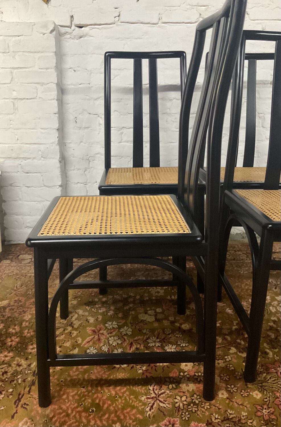 Series of 4 Annig Sarian chairs from the 80s