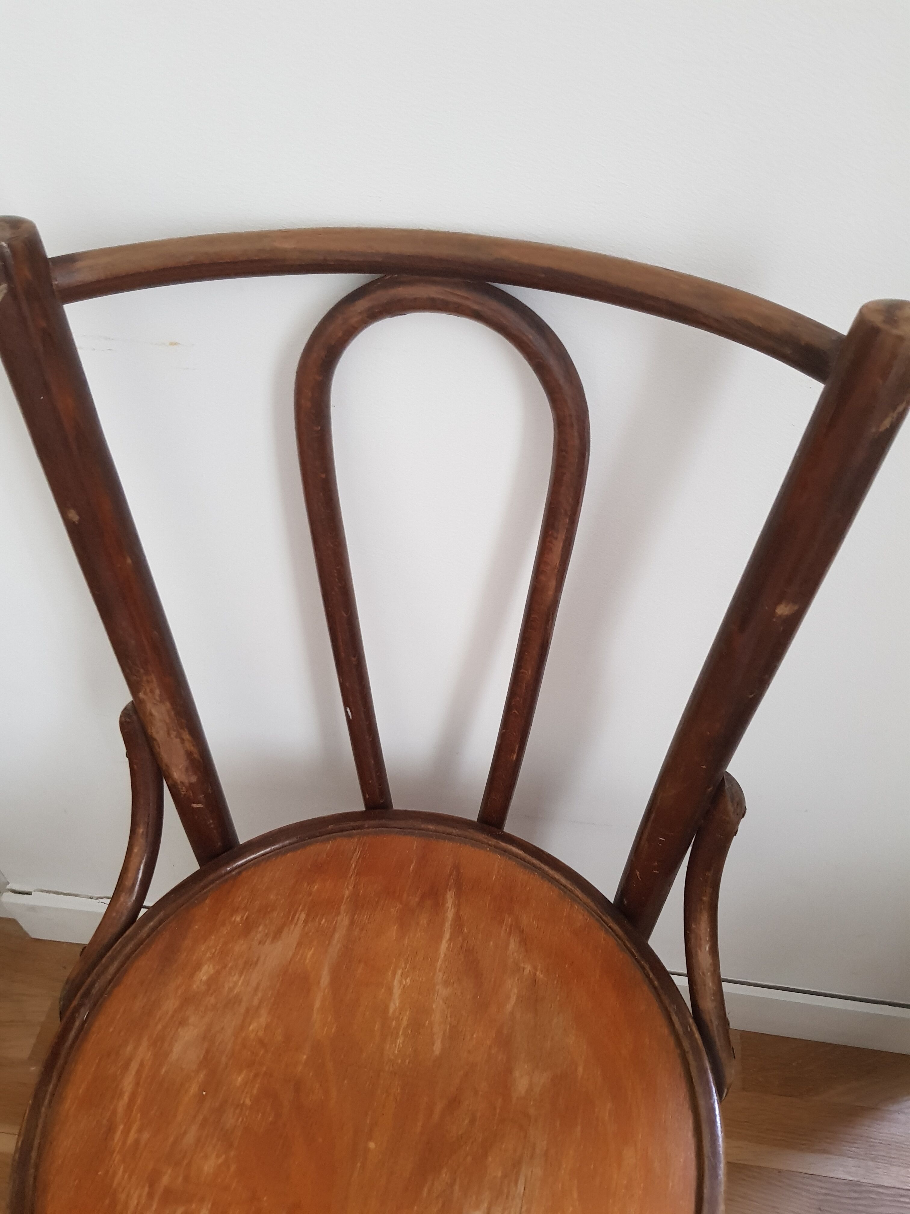 Bistro chair