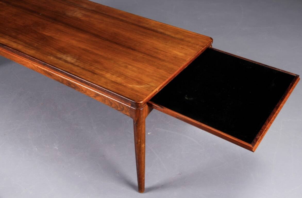 Table basse danoise vintage en palissandre par Ole Wanscher, 1970