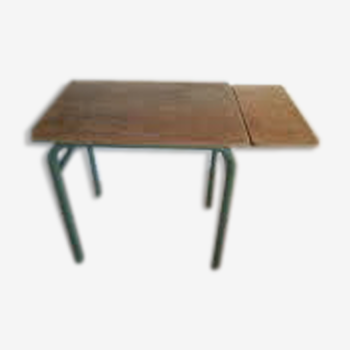 Schoolboy table