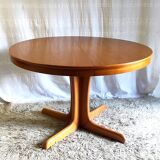 Round dining table extendable 8 pers, 70s-80s
