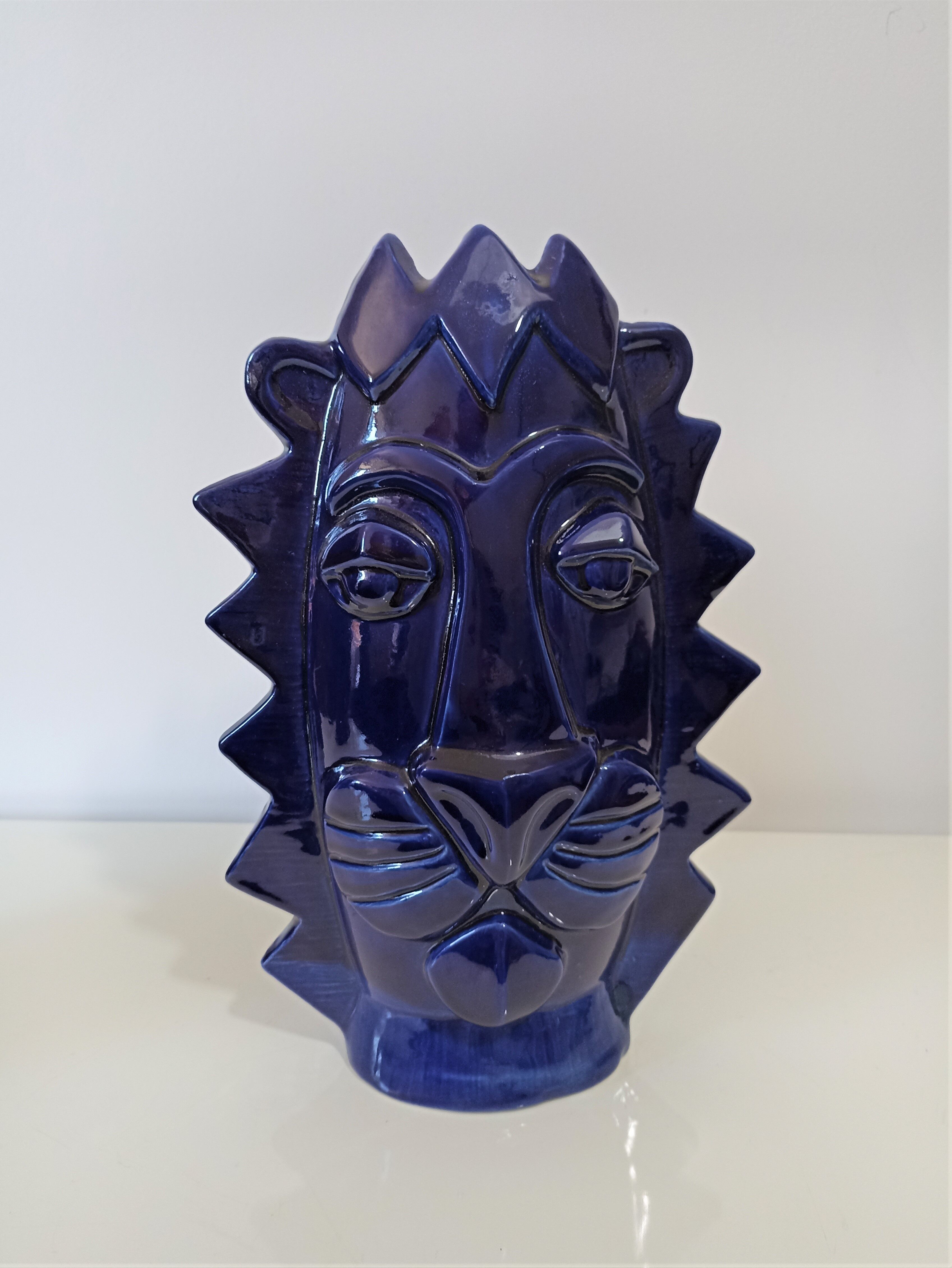 Lion vase blue glazed earthenware design XXe Sandra Corina Paris