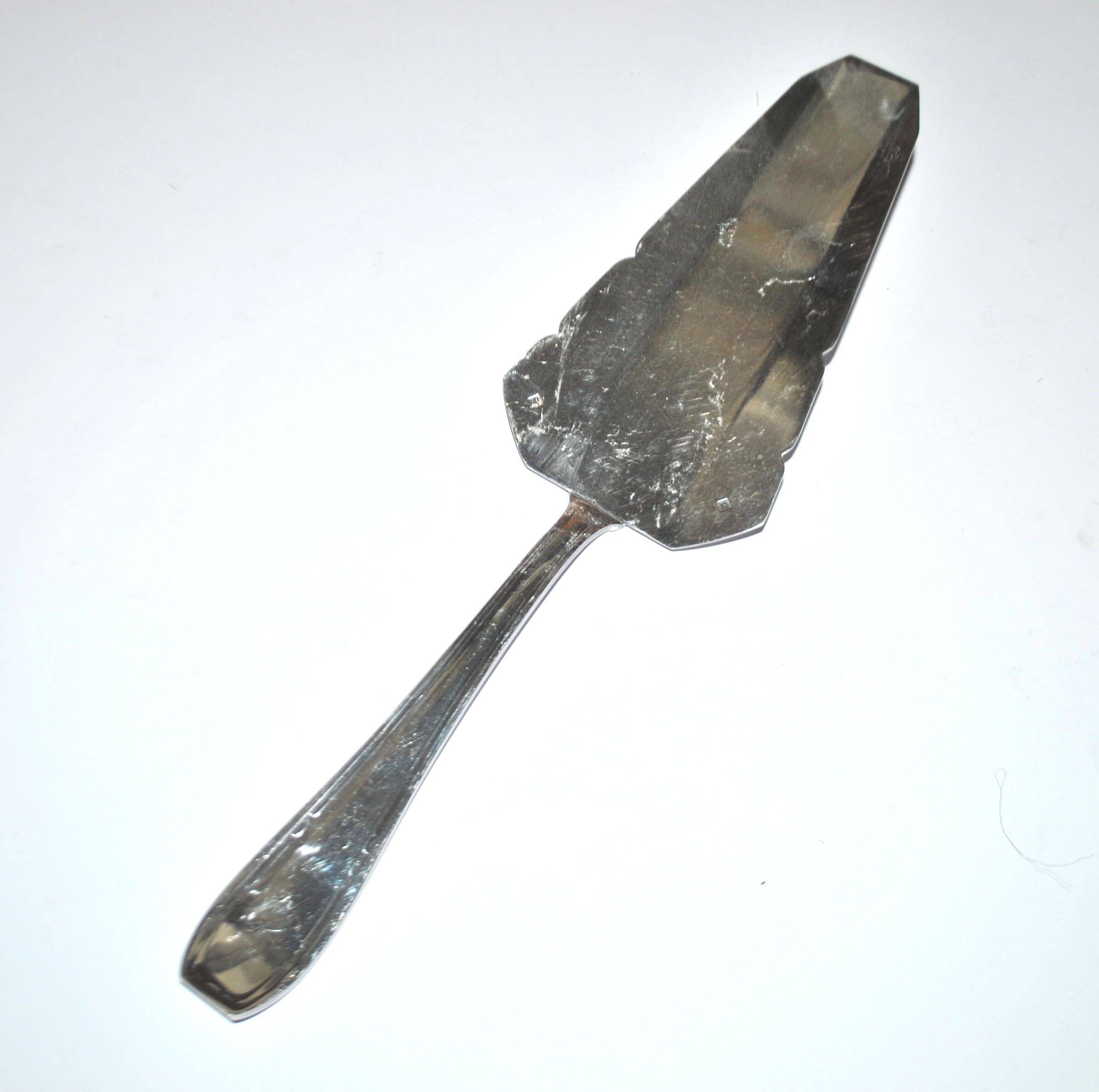 LCF vintage pie server silverware design 1950 Le Couvert Français