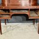 Louis XVI desk in Cuban mahogany – Late 18th century
