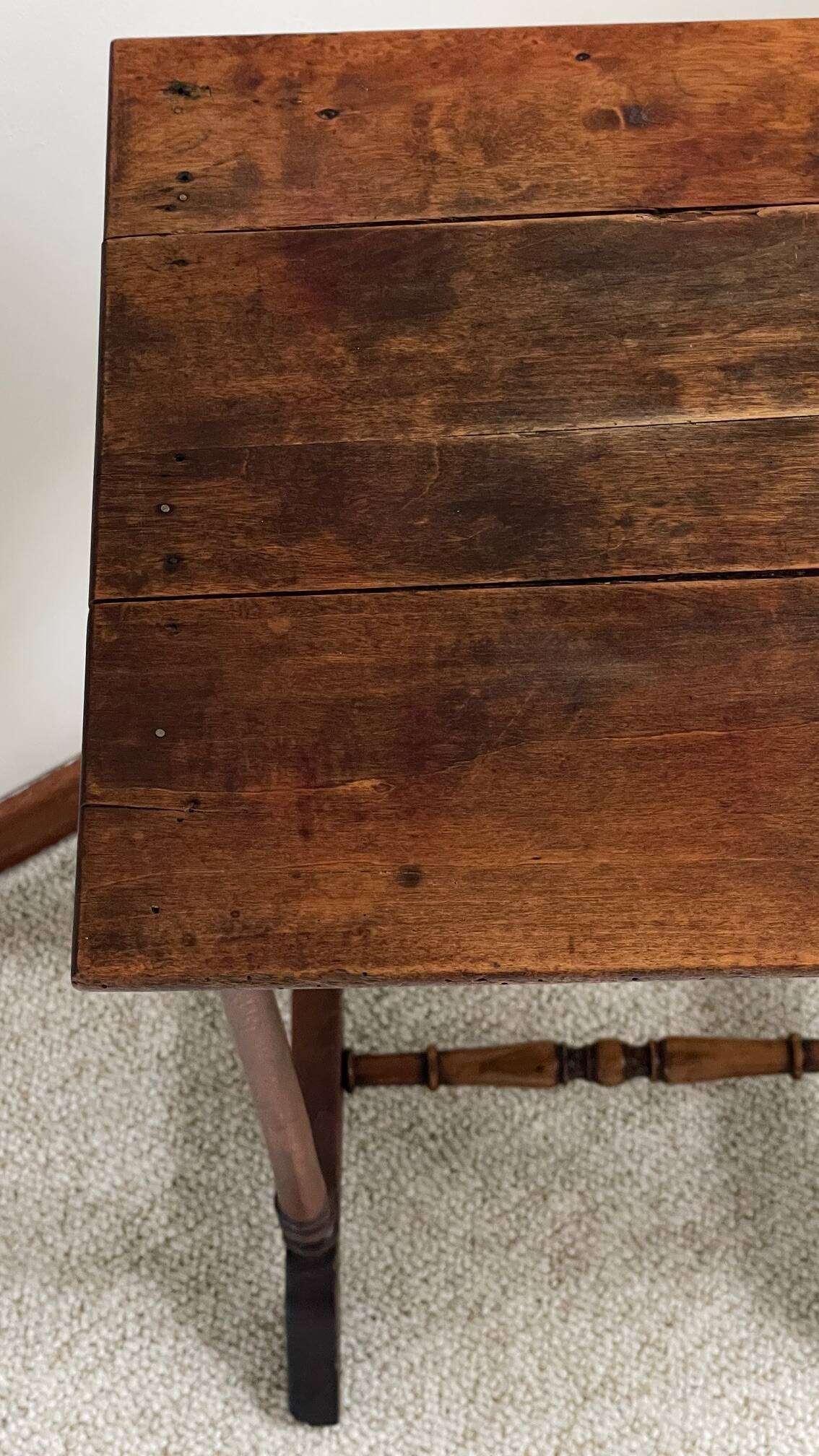 NIGHTSTAND Antique Turned Wood