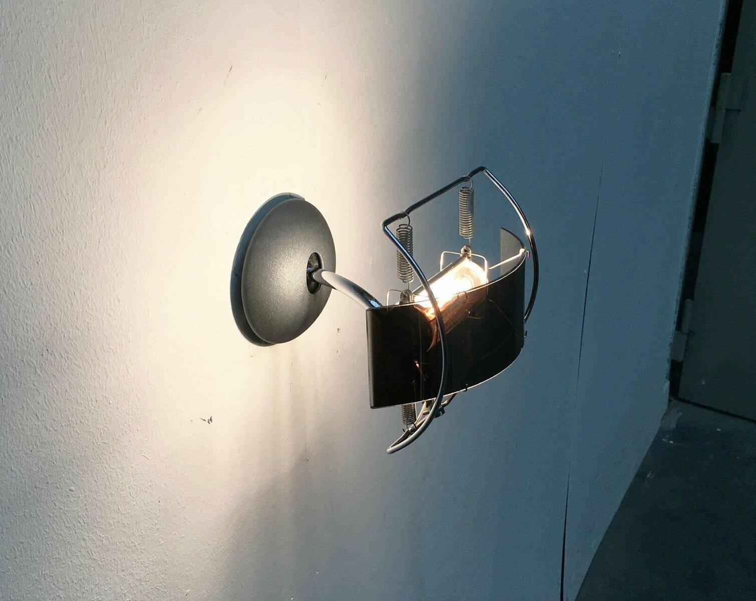 Postmodern wall lamp Warrior by Emanuele Ricci for Sidecar Artemide, 1980s.
