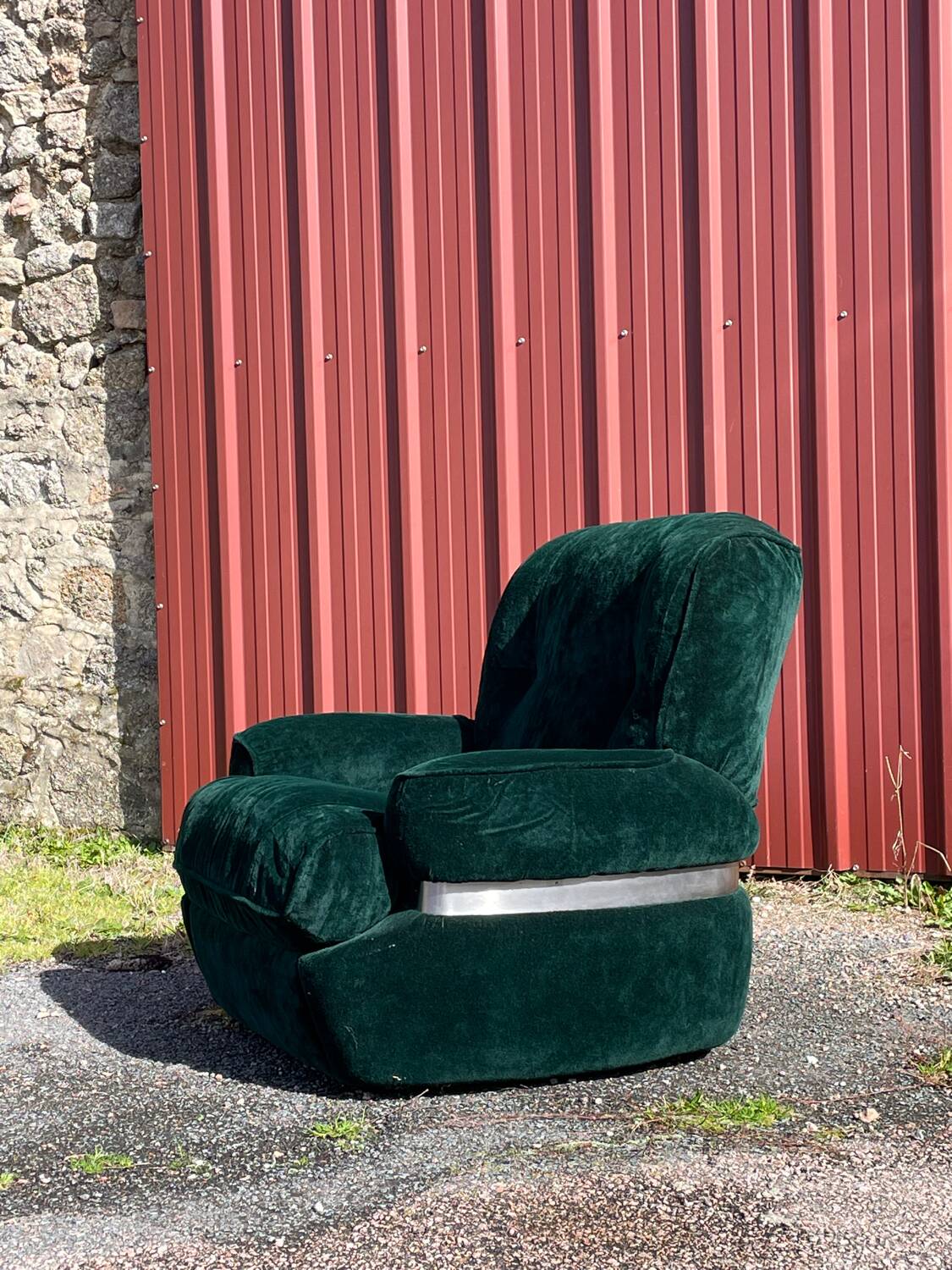 Green velvet armchair "spage age" by Beka, 1970