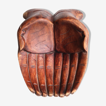 Vide poche mains jointes en bois sculpté, années 70