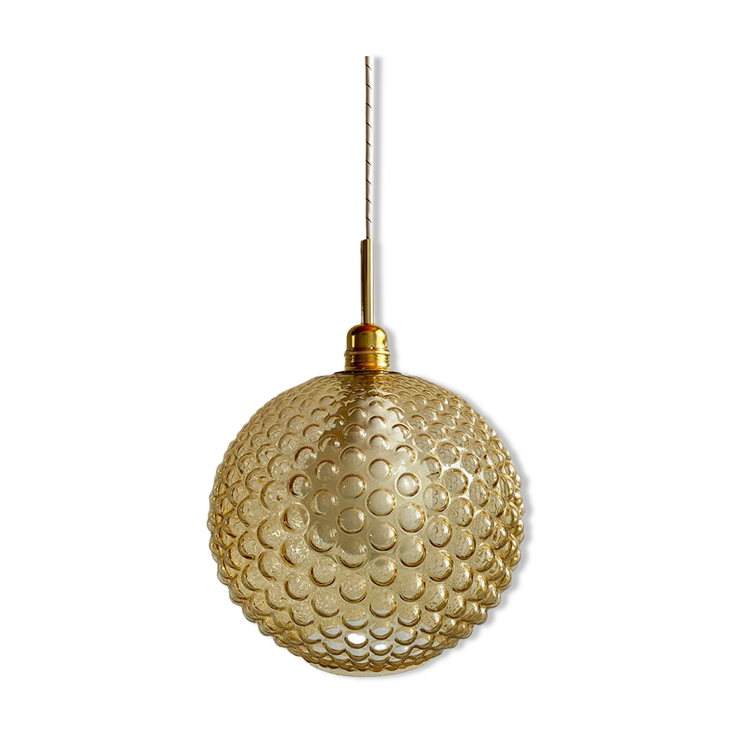 Amber bubble globe suspension