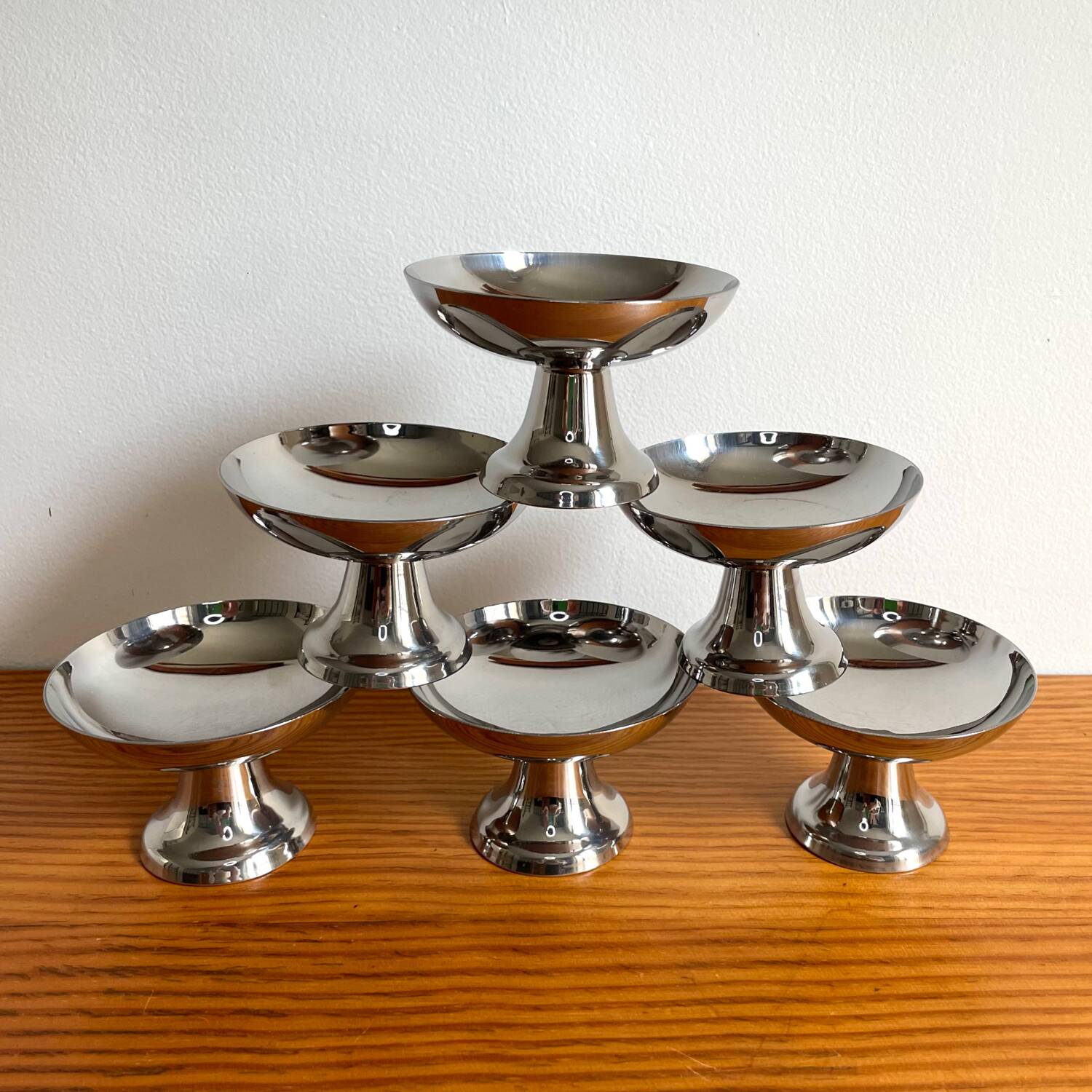 6 guy degrenne bowls