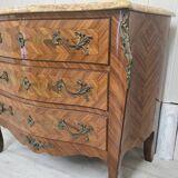 Louis XV style chest of drawers in rosewood