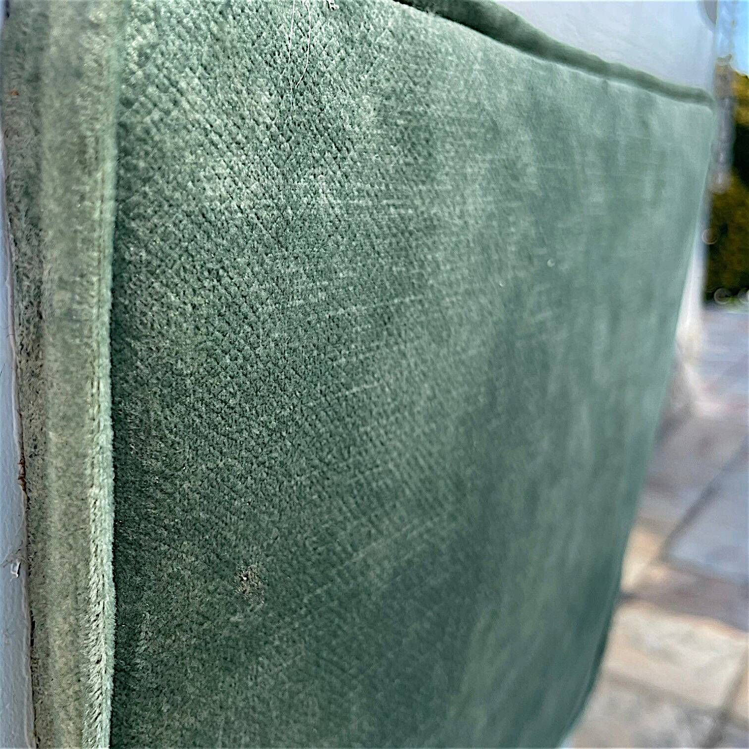 Chaise en bois massif rustique antique portugaise rénovée