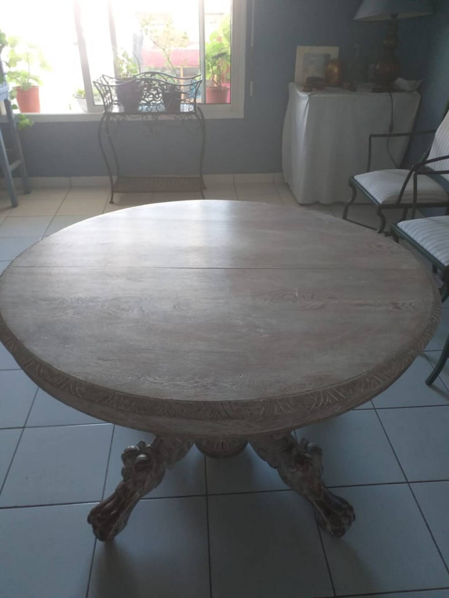 Belle table en chêne