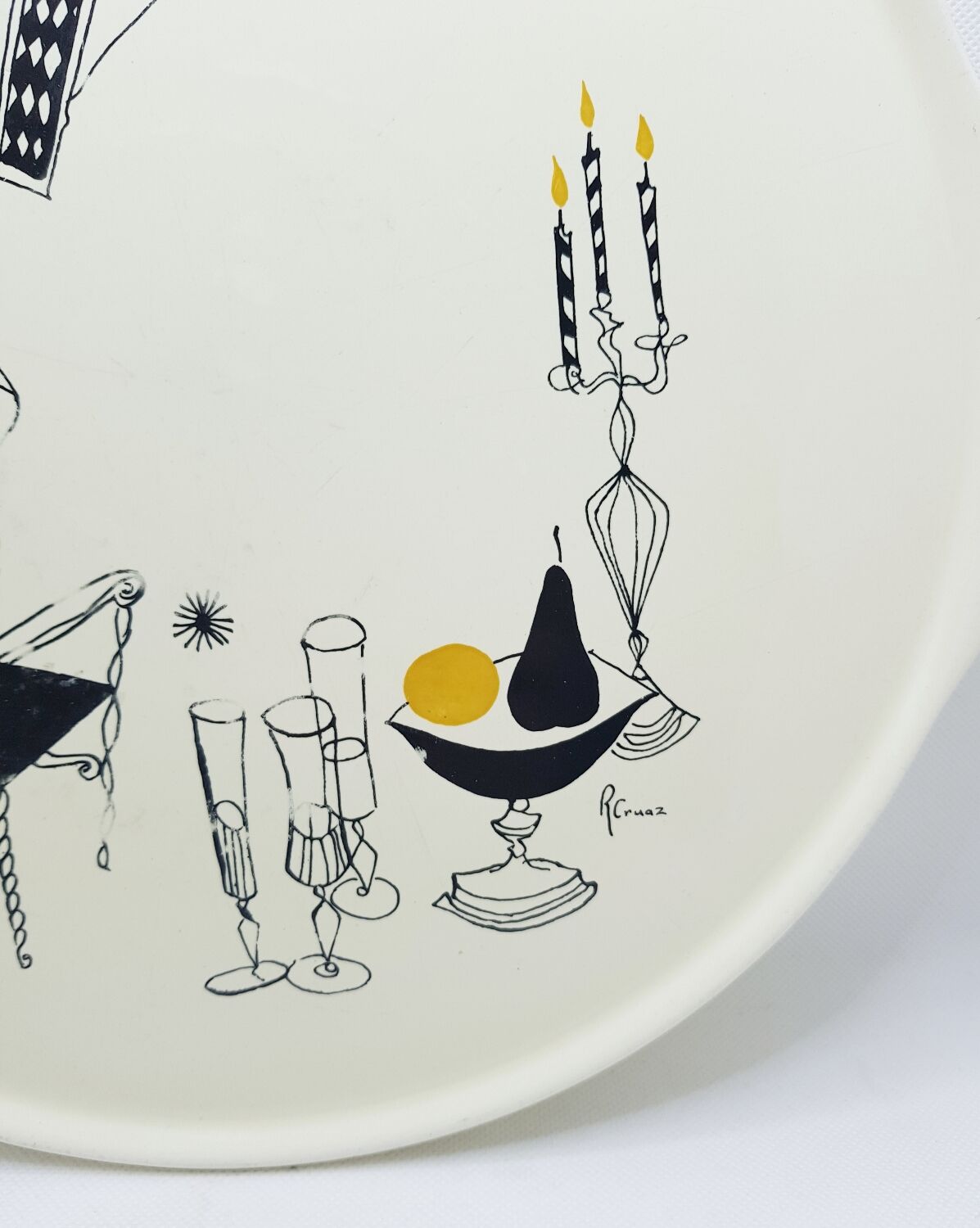 Salins Caprice cake plate