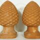 Set de 2 pommes de pin en terre cuite moulée 35 cm