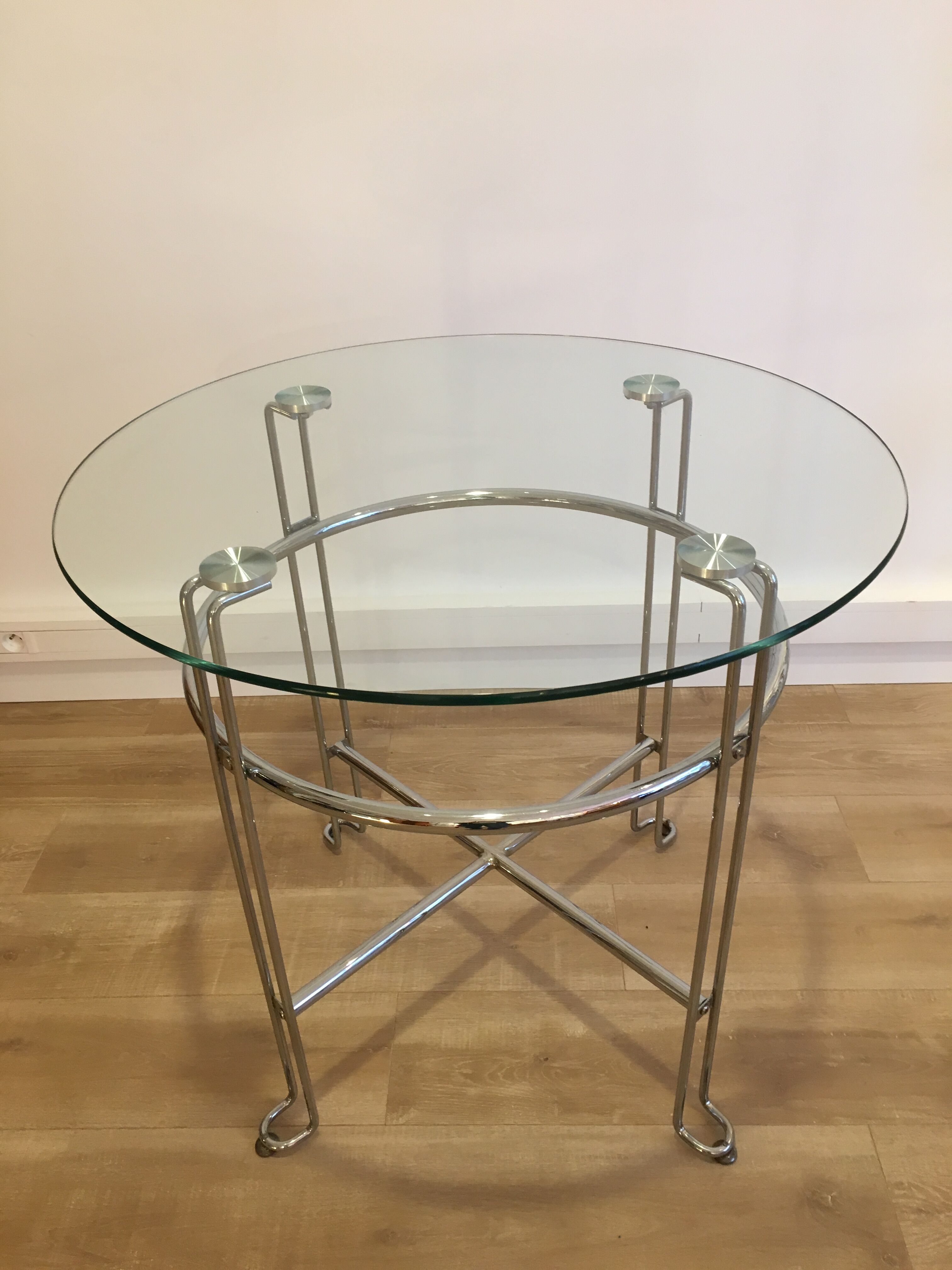 Glass round table and chairs 70/80