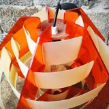 Vintage geometric suspension