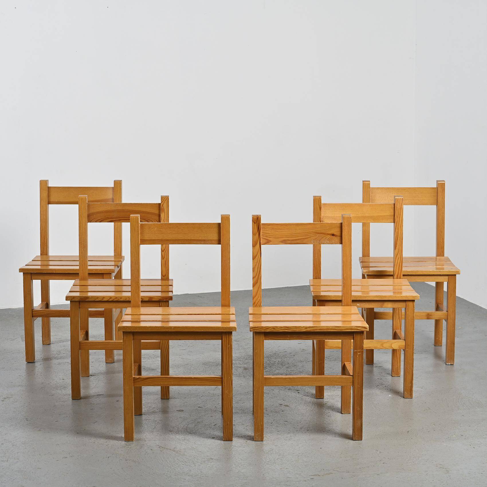 Set of six Maison Regain chairs, circa 1970