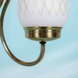 Suspension Midmod suédoise années 50, lampe vintage en opaline