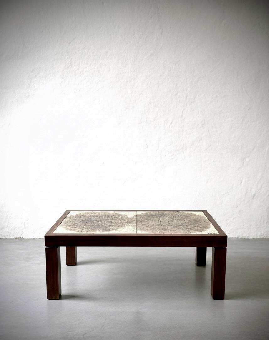 Jean D’Asti ceramic coffee table