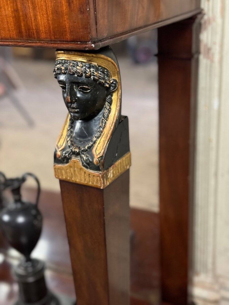 “Return from Egypt” console in mahogany, early 19th century