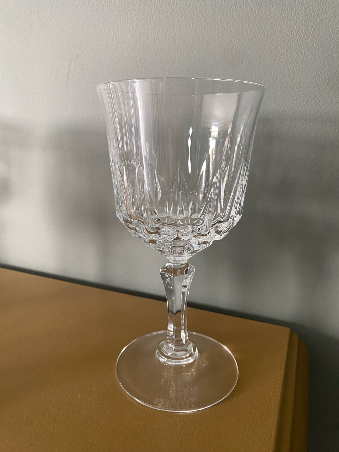 6 crystal stem glasses from D'ARQUES
