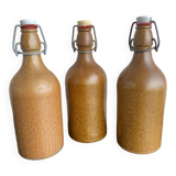 Bouteilles en grès