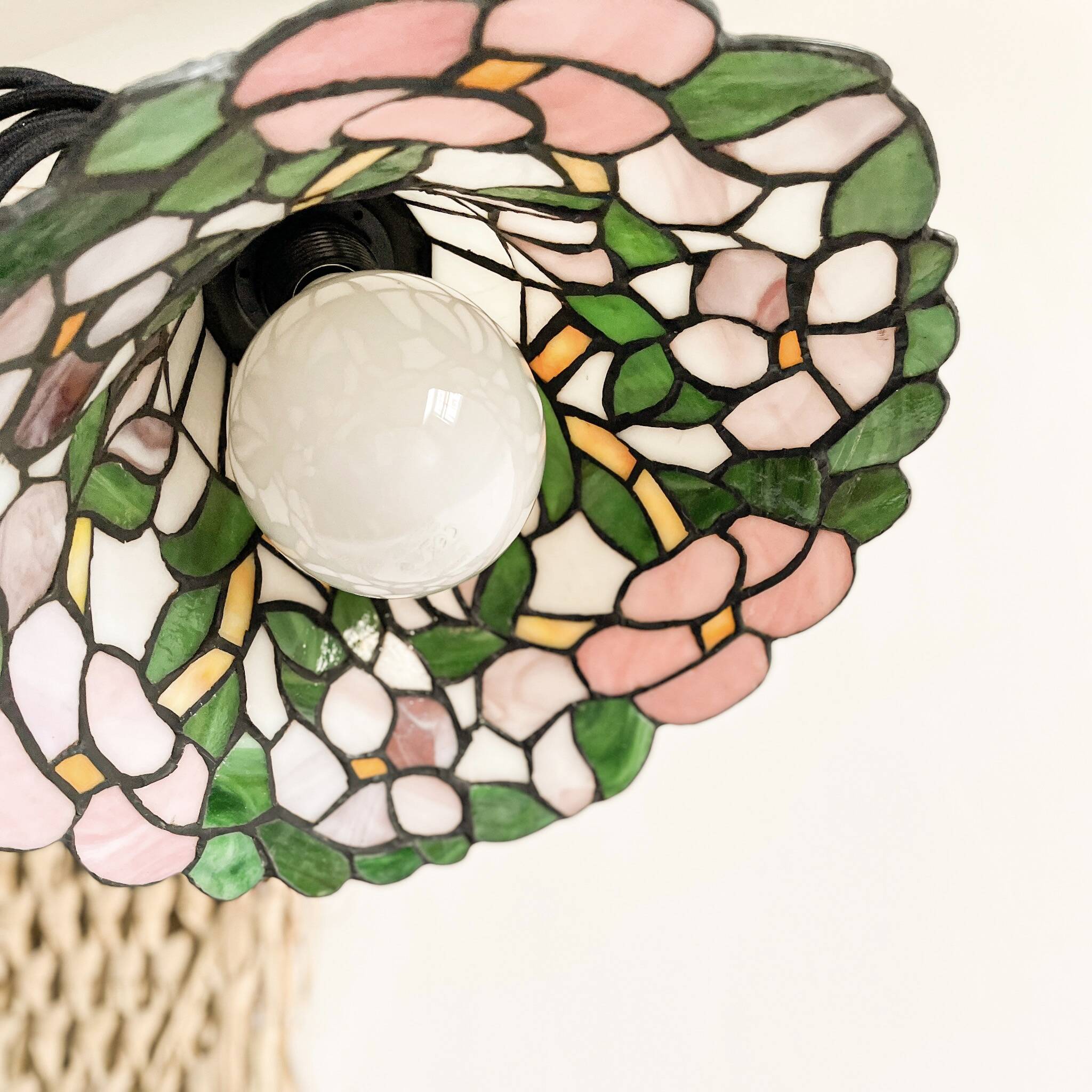 Vintage glass paste pendant light