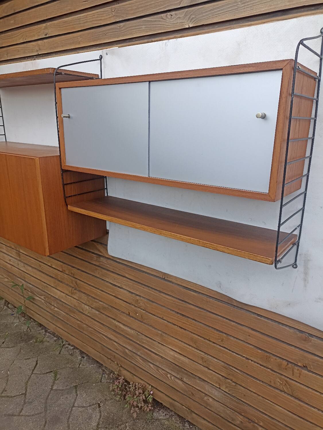 Vintage wall system