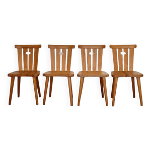 Serie de chaises scandinaves