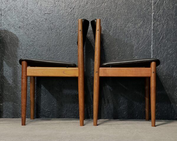 Set of 4 chairs France & Son model 197