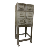 Industrial trade furniture with drawers