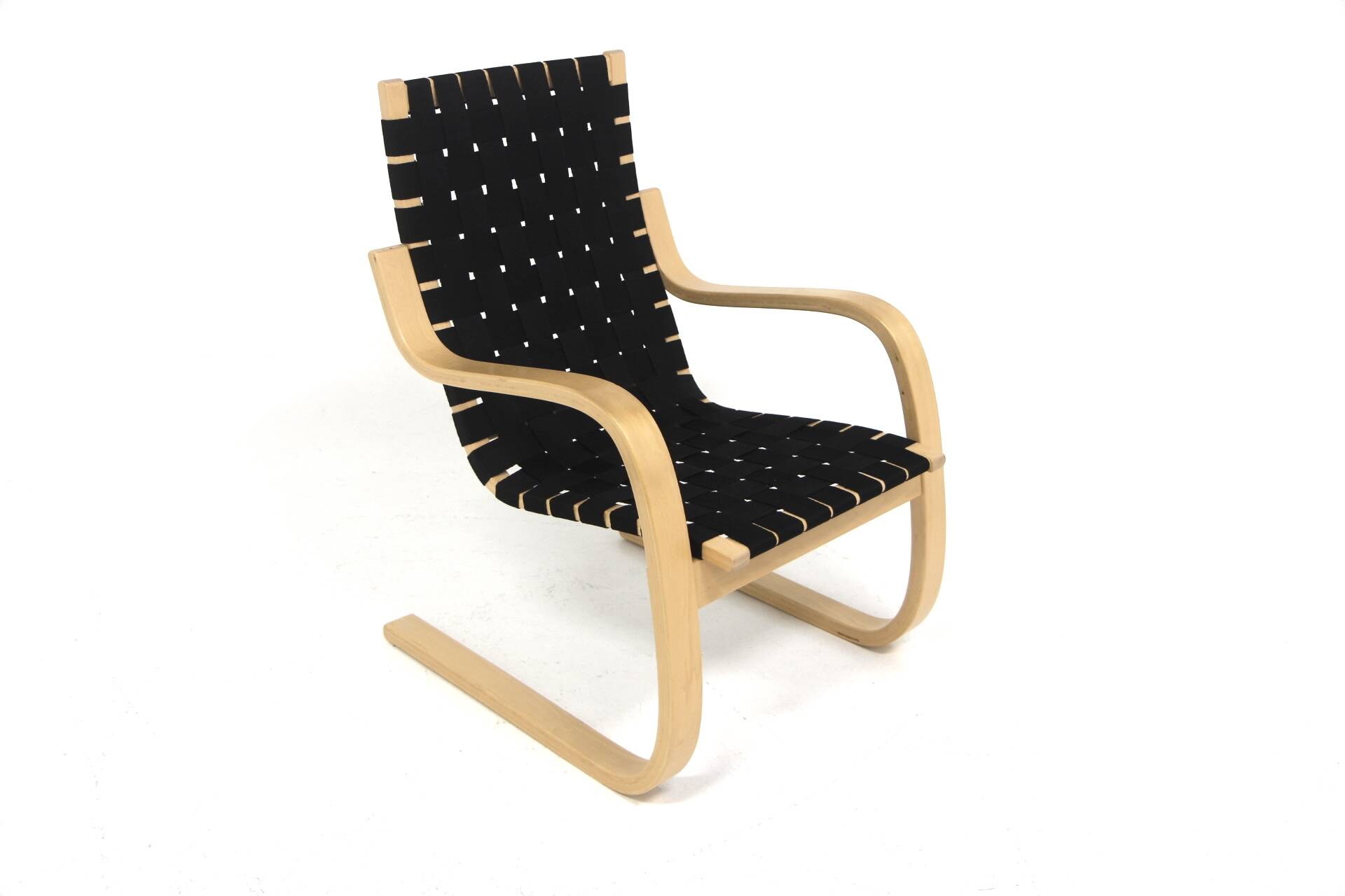 Fauteuil scandinave "Model 406", Alvar Aalto pour Artek, Finlande, 2000