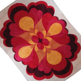 Red and orange roset carpet 300cm x 400cm