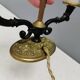 Très vieille lampe de table danoise en laiton et métal. Années 1930-1950.