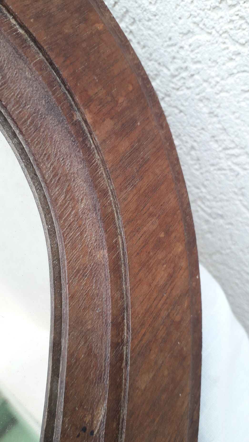 Oval wooden mirror