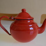 Vintage tea in red and black enamelled sheet