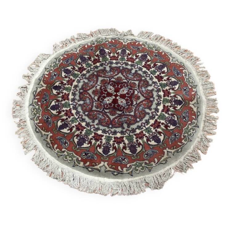 Round handmade wool sinkiang rug