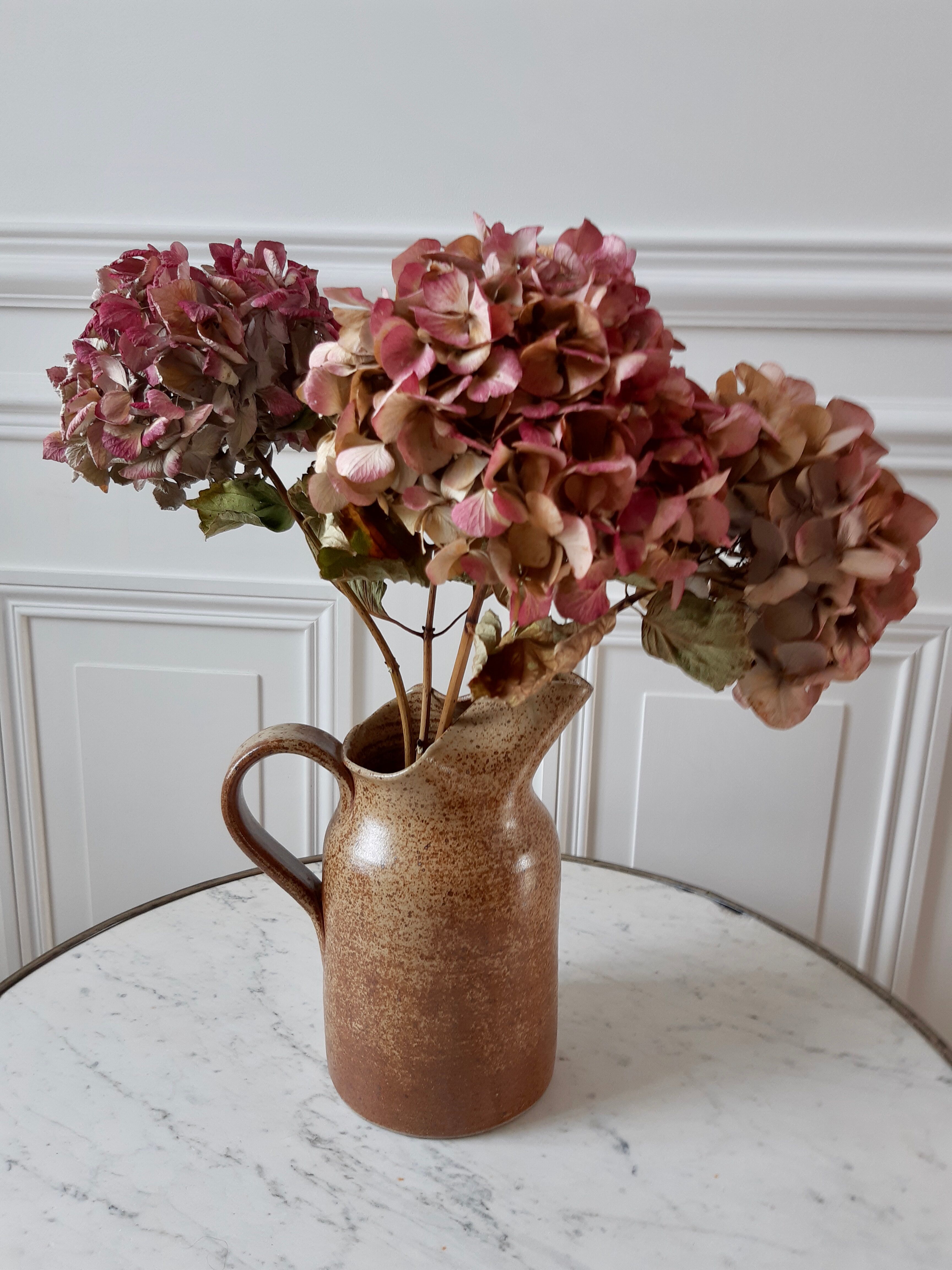 Vintage design sandstone pitcher