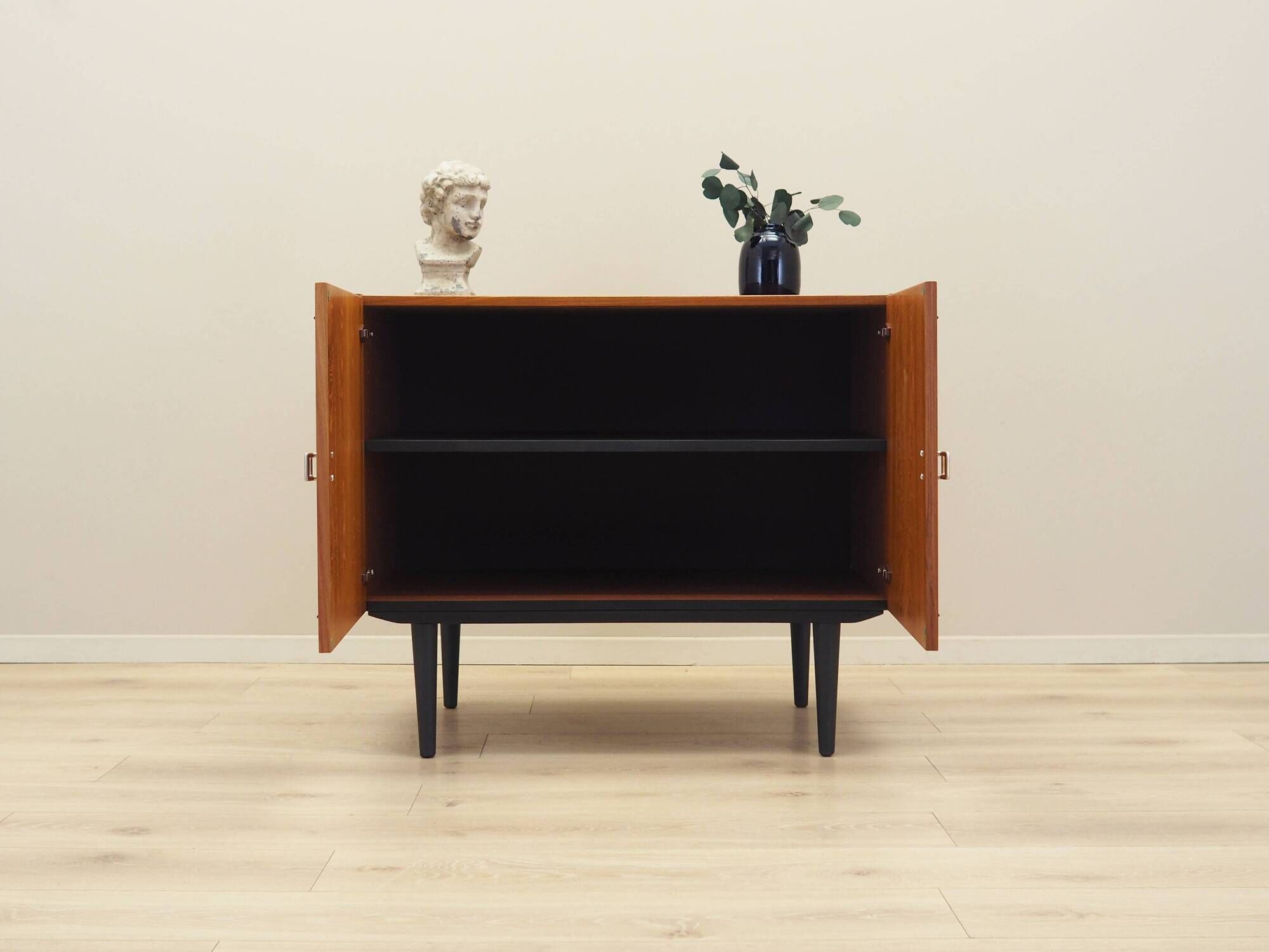 Teak cabinet, Danish design, 1970s, production: Denmark