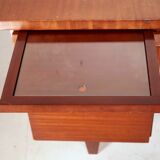 Executive desk model Boomerang standard from De Coene