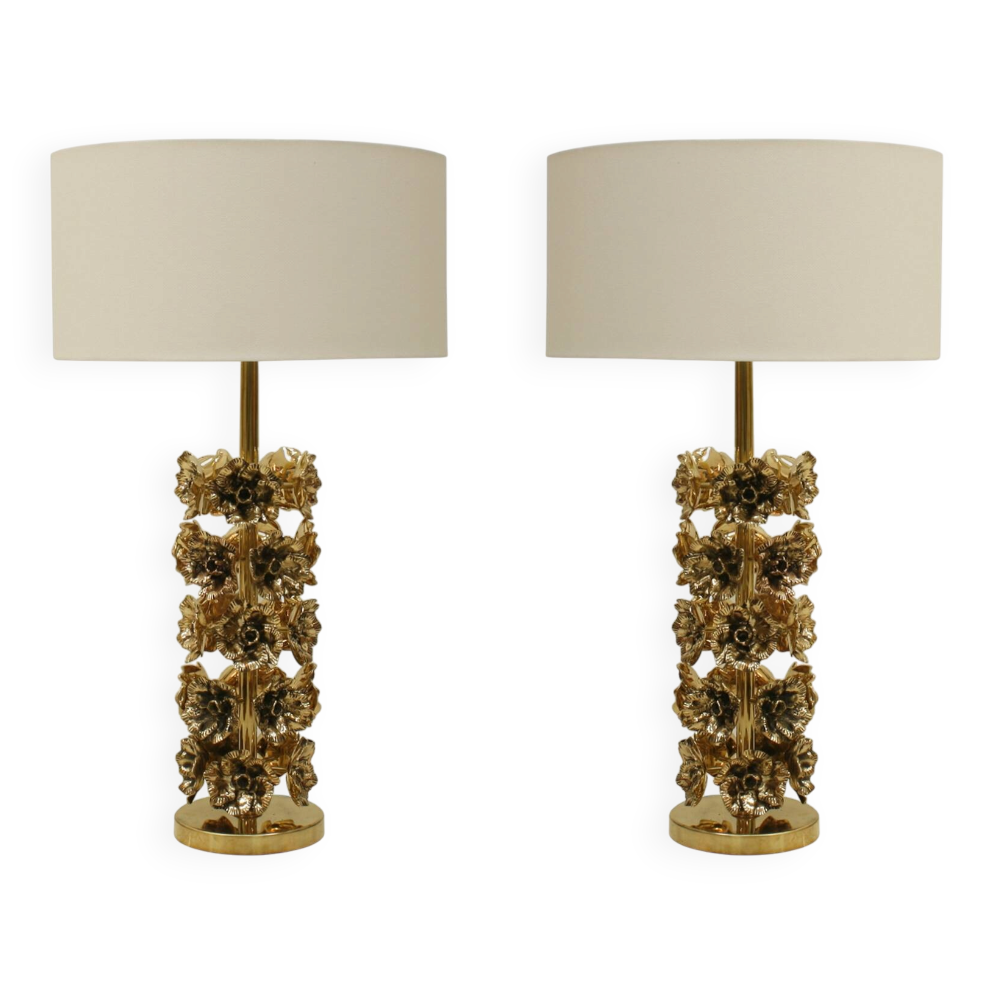 Mid-century modern Italian table lamps with hand-sculpted brass, floral pattern.